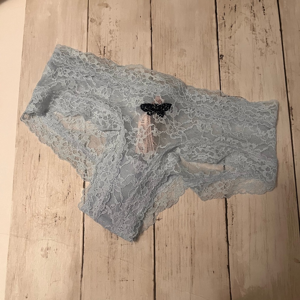 Victoria’s Secret Lace cheeky in Light Blue S - Picture 2 of 6